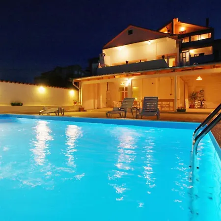 Apartment Zdenko-4 By Interhome Daire *