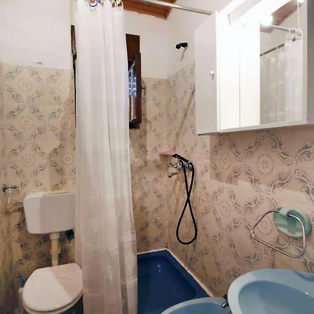 Zdenko-4 By Interhome