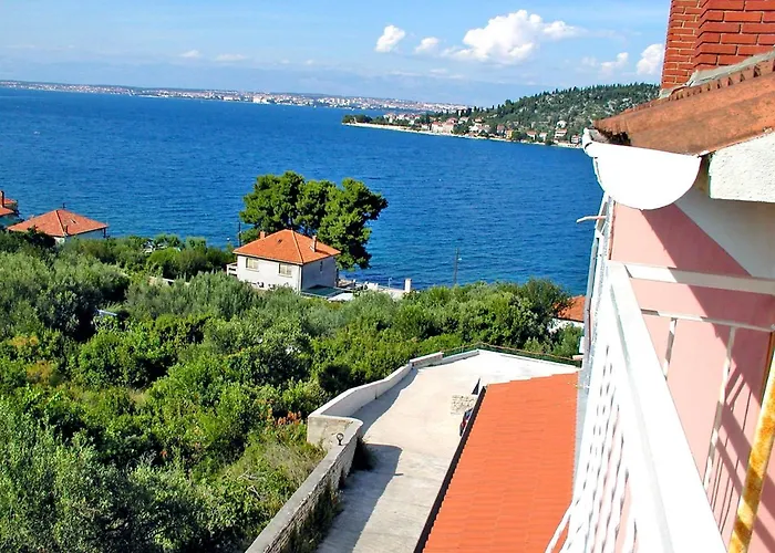 Διαμέρισμα Zdenko-4 By Interhome *